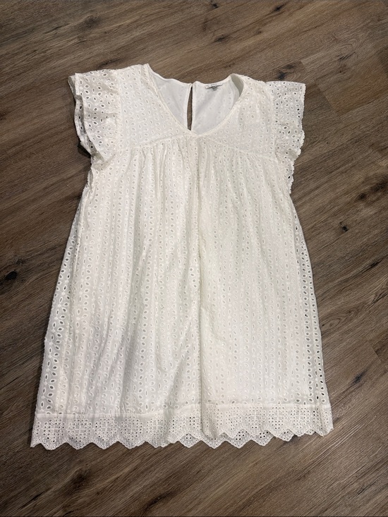 JODIFL Dresses & Skirts - JODIFL Cotton White Eyelet Flutter Sleeve Dress